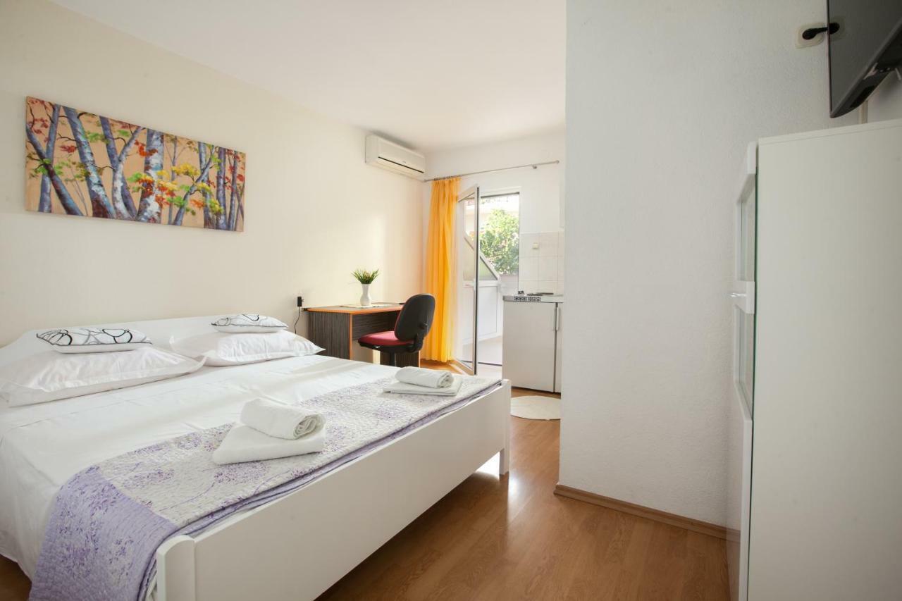 Apartments Klara Makarska Extérieur photo